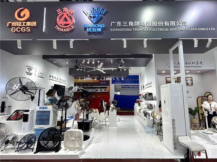 “三角”“钻石”发力双循环，国民品牌秀出硬实力 ——星空官方端网站登录入口亮相广交会